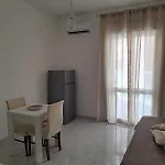 Alma House 리파리