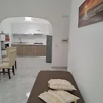 Alma House 아파트 *